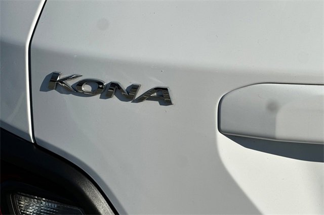 Used 2021 Hyundai Kona SE w/ Cargo Package image 33