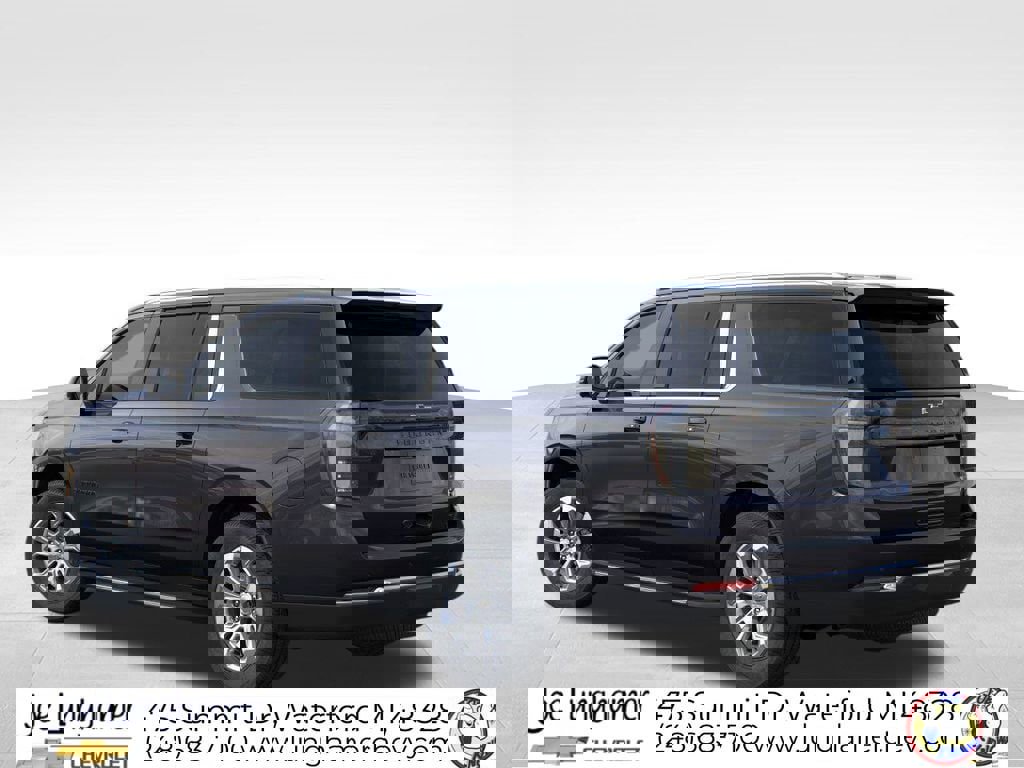New 2026 Chevrolet Suburban LT image 3