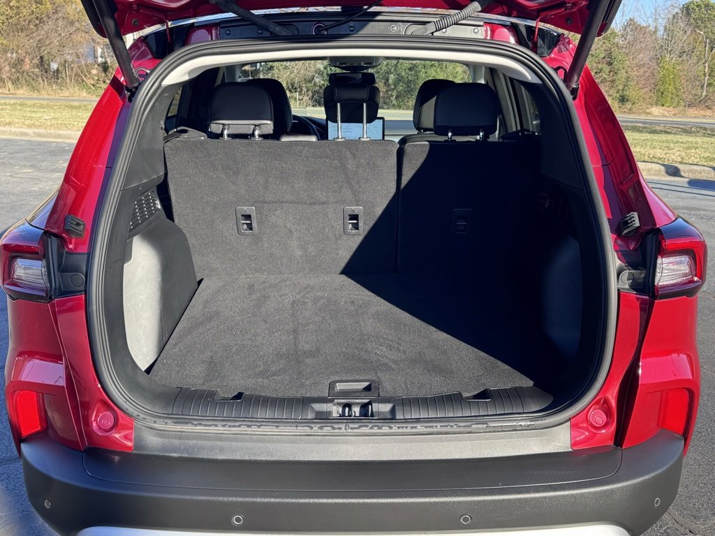 Used 2025 Ford Escape SE w/ PHEV Premium Package image 42