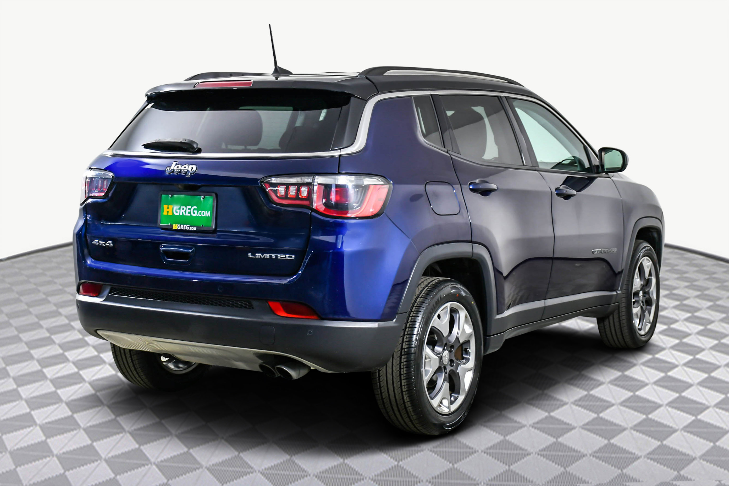 Used 2018 Jeep Compass Limited w/ Navigation Group image 8
