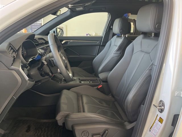 Certified 2025 Audi Q3 2.0T Premium w/ Convenience Package image 25