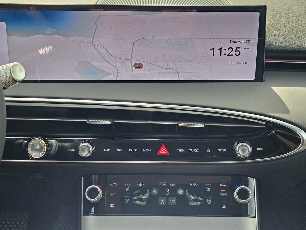 New 2026 Genesis GV70 2.5T Advanced AWD/4WD image 13
