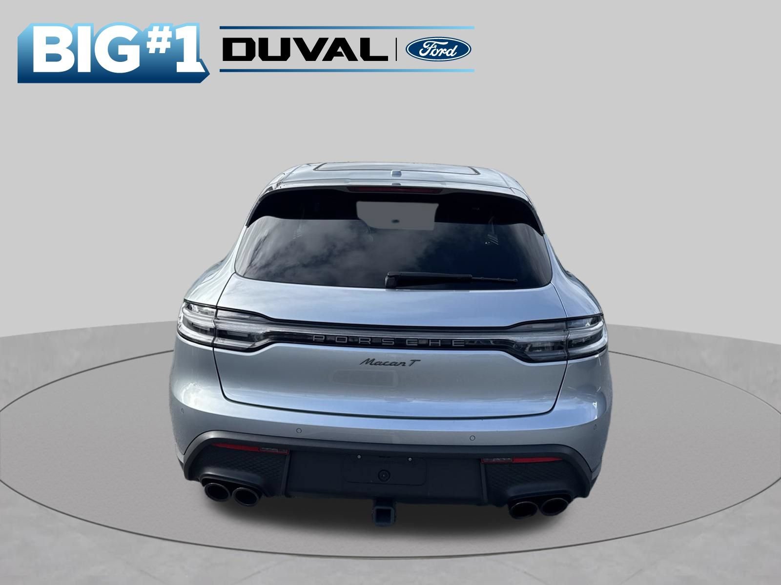 Used 2024 Porsche Macan Turbo AWD/4WD image 4