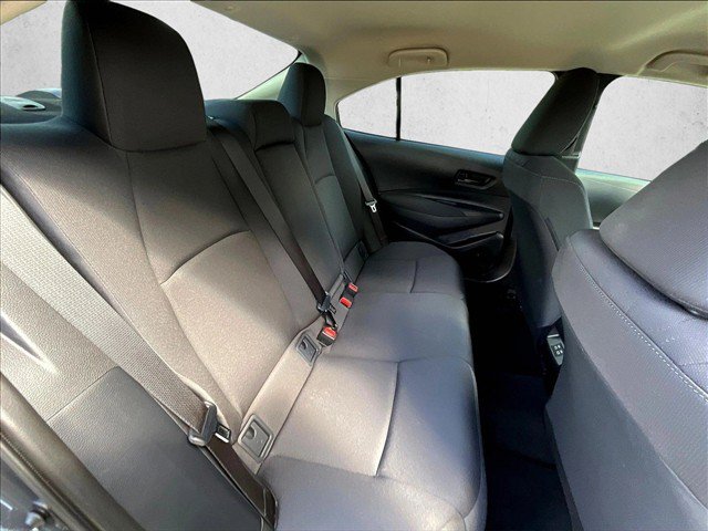 Used 2025 Toyota Corolla LE w/ Convenience Package FWD image 28