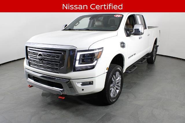 Certified 2024 Nissan Titan Platinum Reserve w/ Moonroof Package AWD/4WD image 2