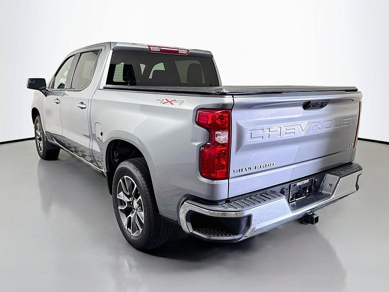 Used 2023 Chevrolet Silverado 1500 LT AWD/4WD image 5
