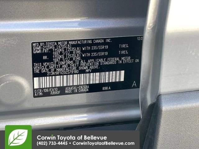 Used 2025 Toyota RAV4 Limited w/ Advanced Technology Package image 24