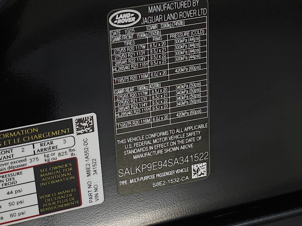 Certified 2025 Land Rover Range Rover SE AWD/4WD image 38