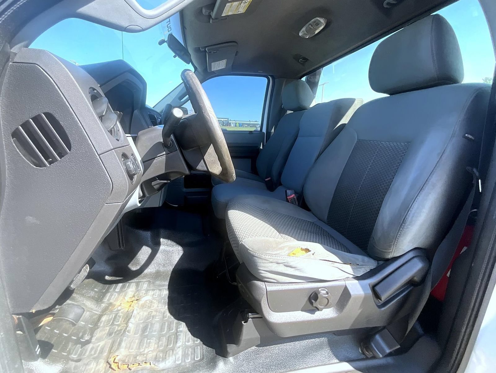 Used 2012 Ford F550 2WD Regular Cab Super Duty w/ Payload Upgrade Pkg image 10