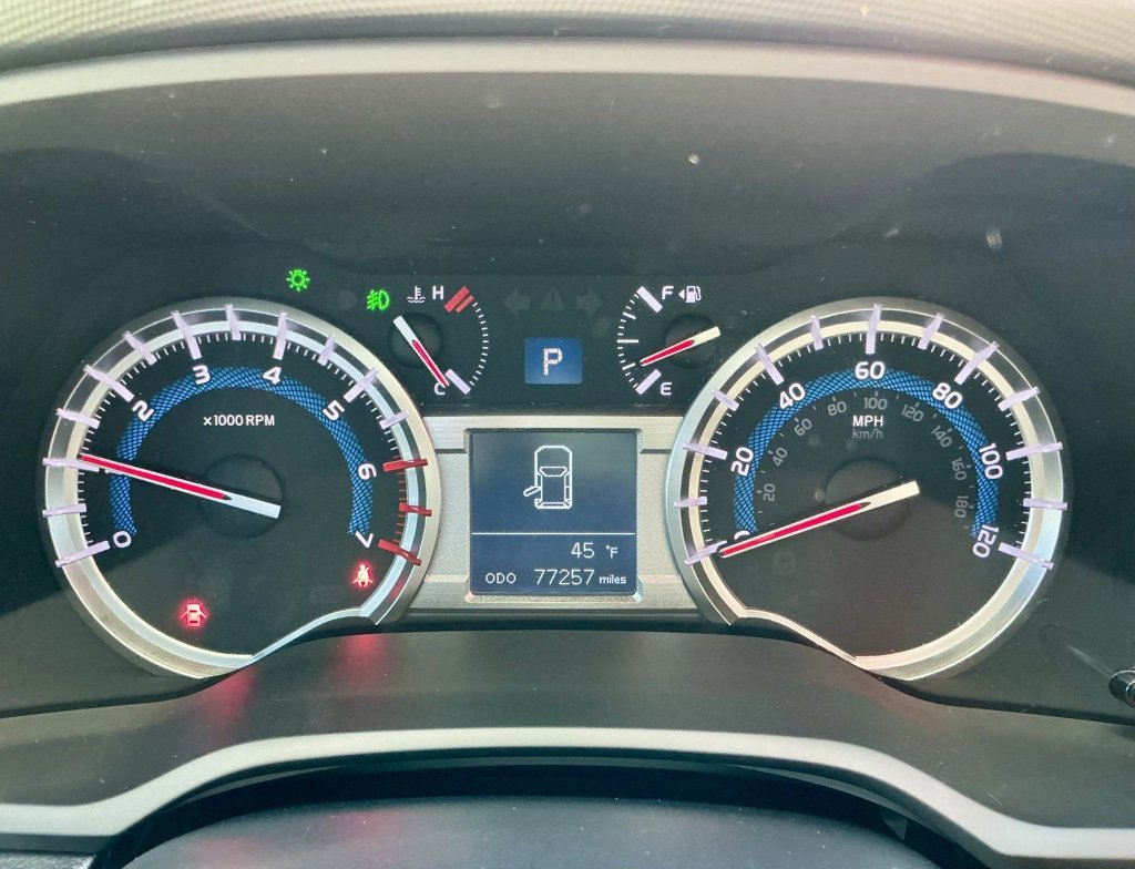 Used 2018 Toyota 4Runner TRD Off-Road Premium image 35