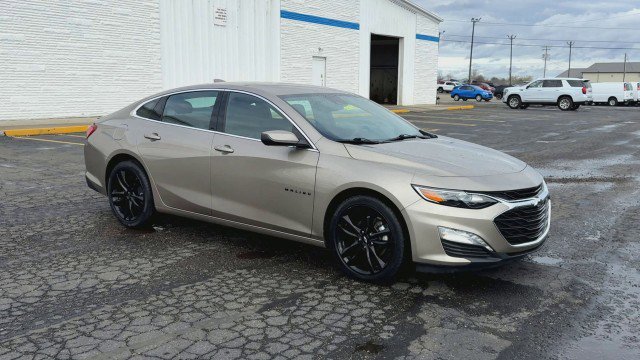 Certified 2022 Chevrolet Malibu LT w/ Leather Package image 2