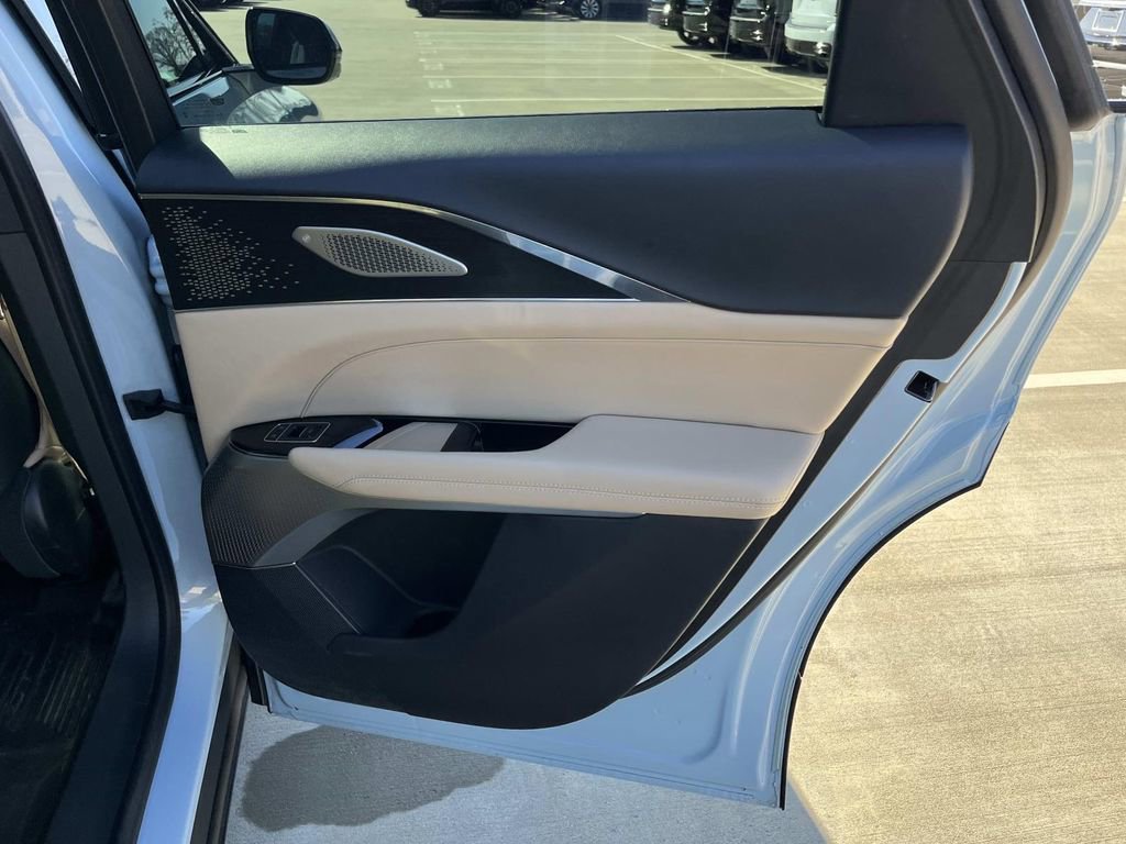 Certified 2024 Cadillac Lyriq Sport w/ Nappa Leather Package image 20