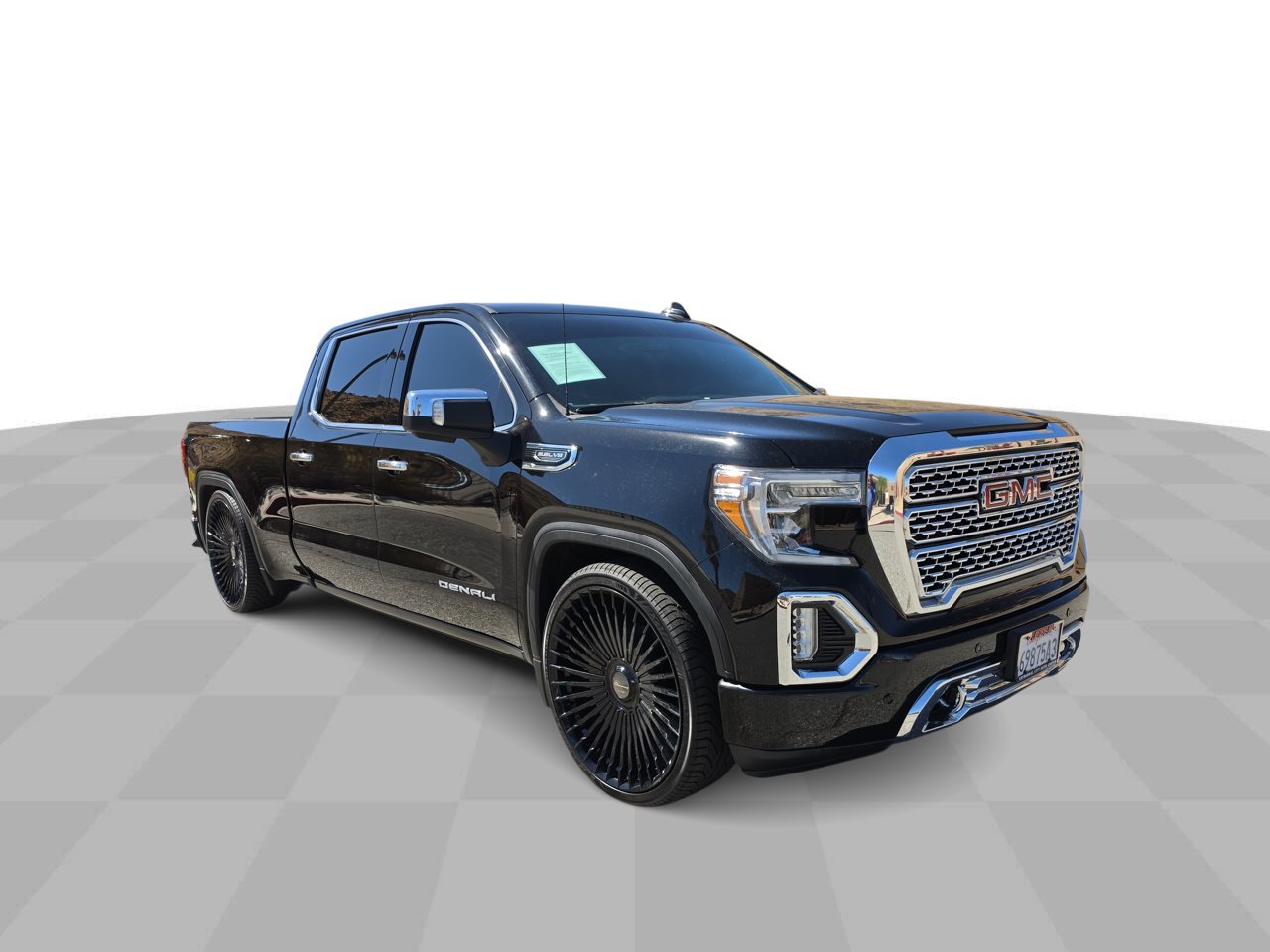 Used 2020 GMC Sierra 1500 Denali RWD image 2