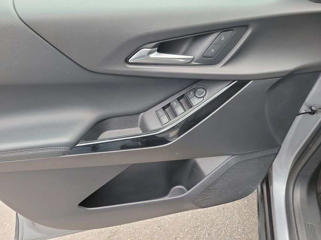 Certified 2025 Chevrolet Equinox LT FWD image 20