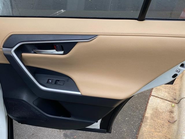 Used 2019 Toyota RAV4 Limited w/ Advanced Technology Package image 36