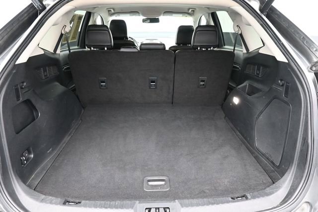 Used 2020 Ford Edge Titanium FWD image 32