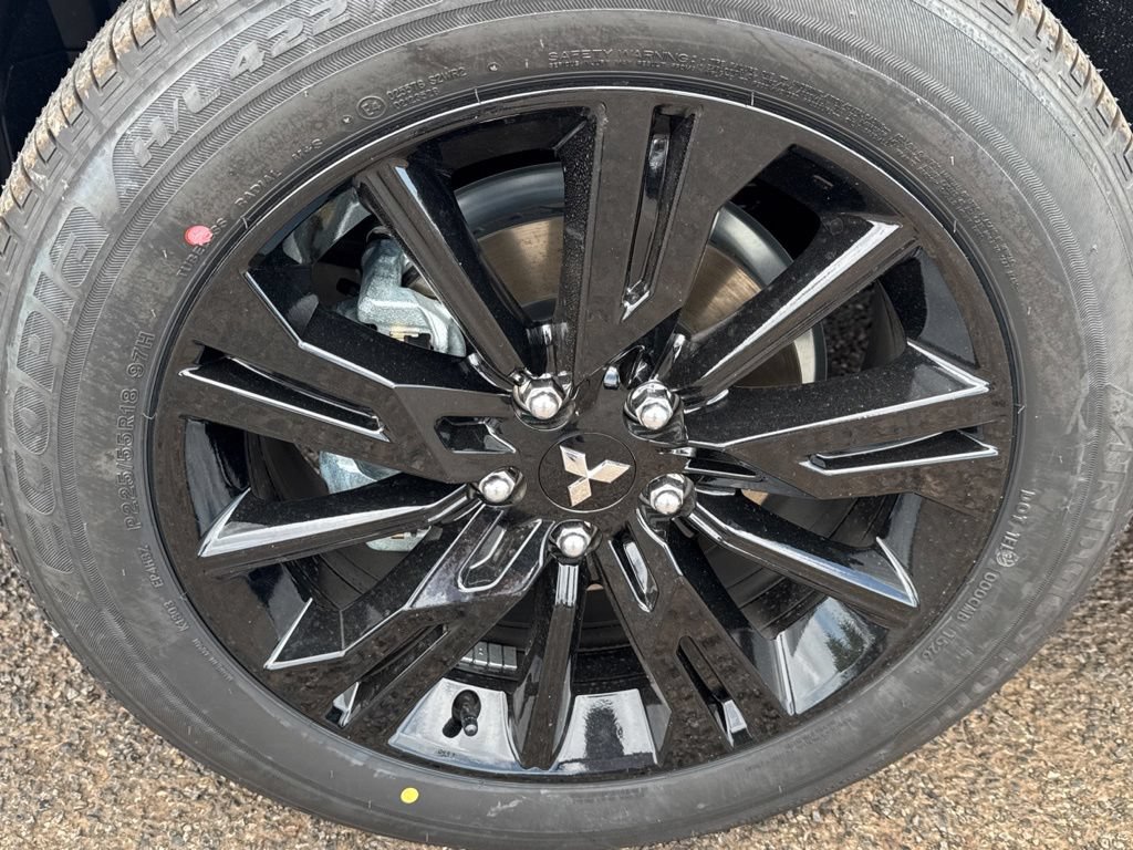 New 2026 Mitsubishi Eclipse Cross LE AWD/4WD image 42
