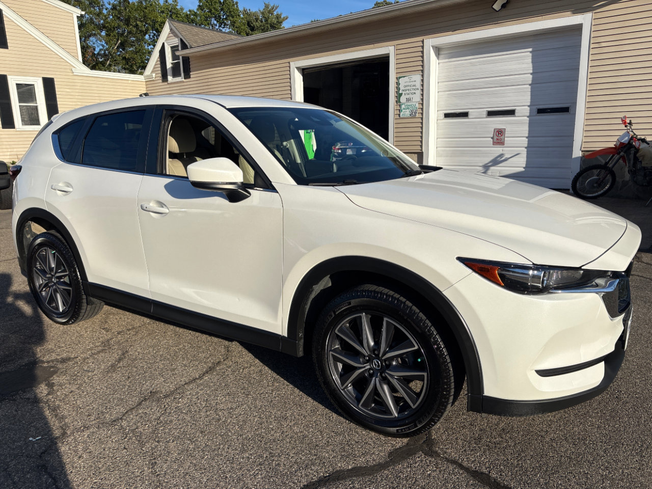 Used 2018 MAZDA CX-5 Touring image 7