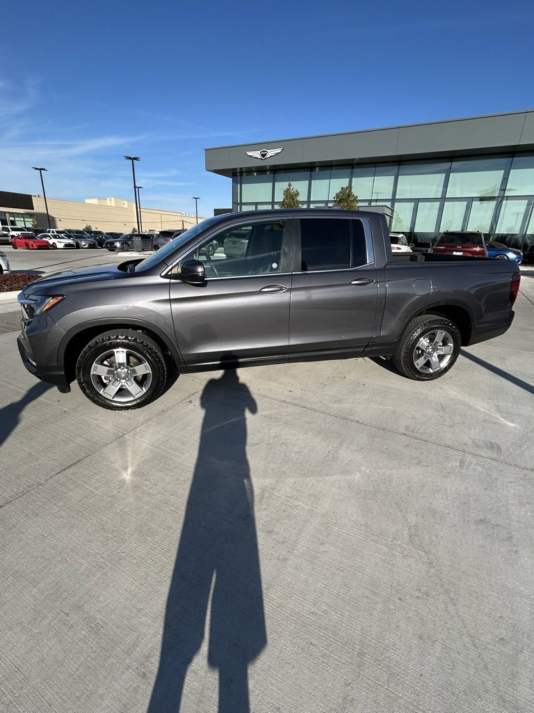 Used 2025 Honda Ridgeline RTL image 4