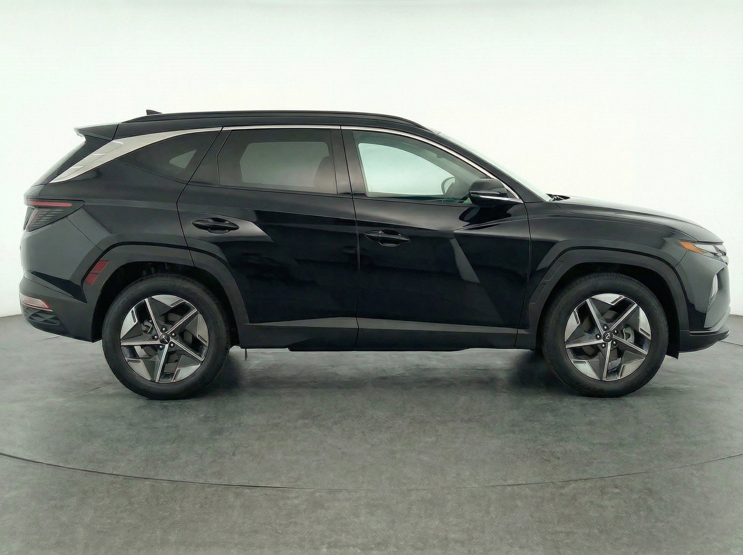 Used 2025 Hyundai Tucson SEL image 11