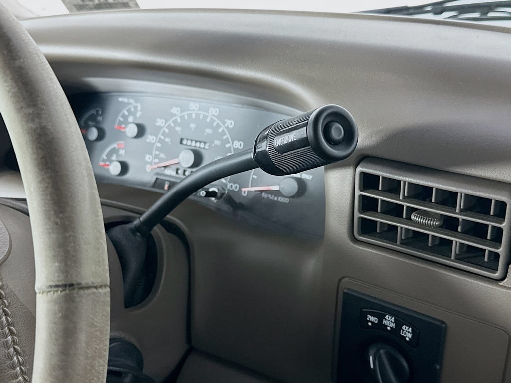 Used 2000 Ford F350 Lariat AWD/4WD image 16
