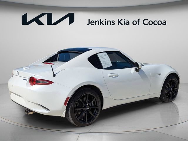 Used 2022 MAZDA MX-5 Miata RF Grand Touring RWD image 3
