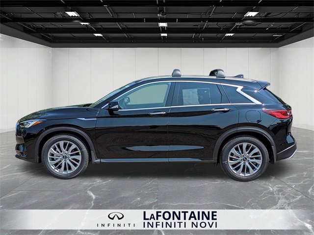 New 2025 INFINITI QX50 Luxe image 2