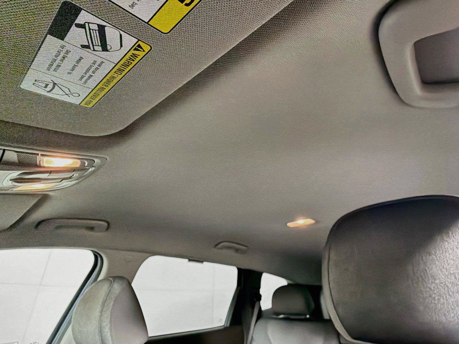 Used 2019 Hyundai Santa Fe SE AWD/4WD image 5