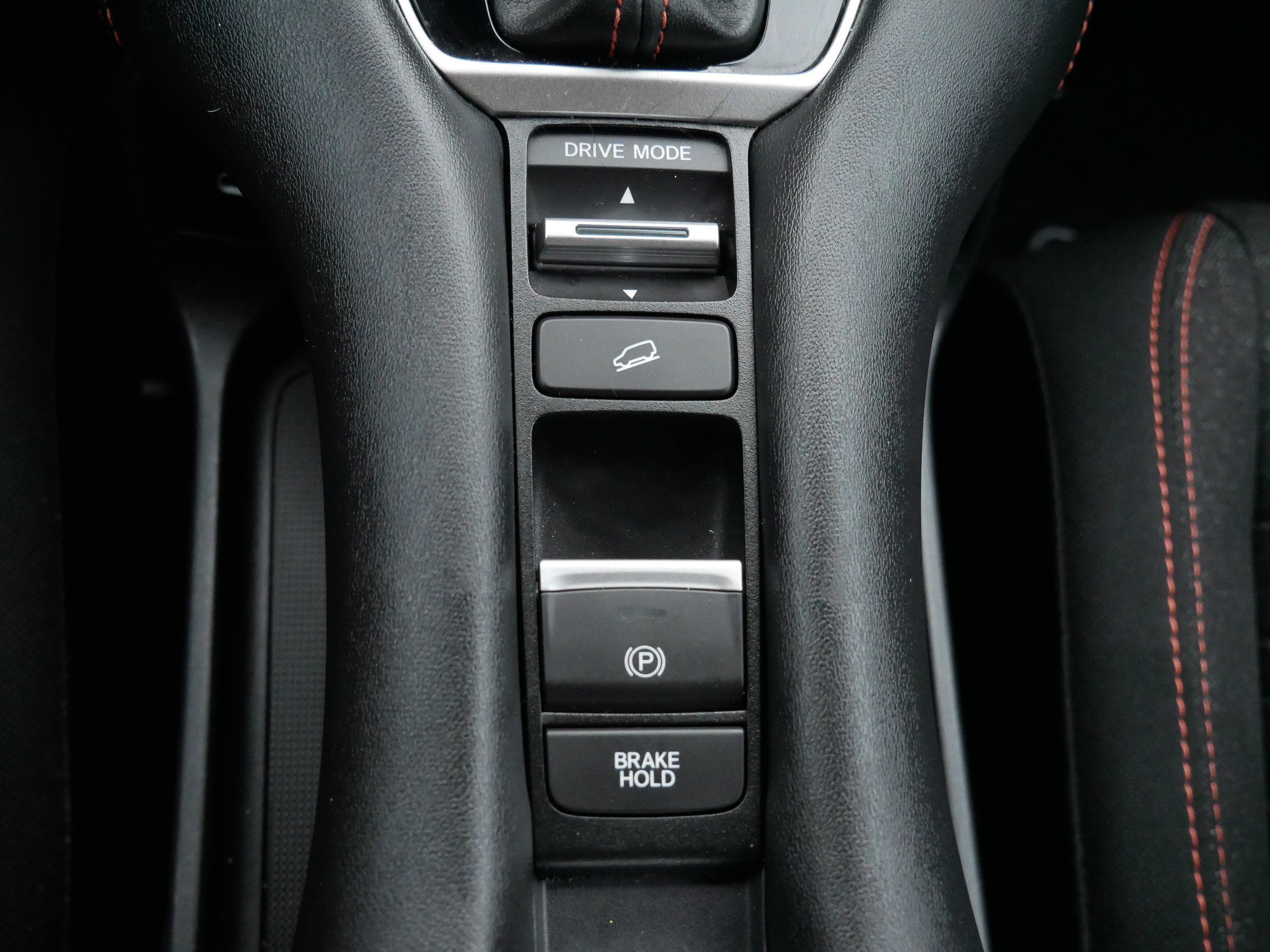 Used 2024 Honda HR-V Sport image 32