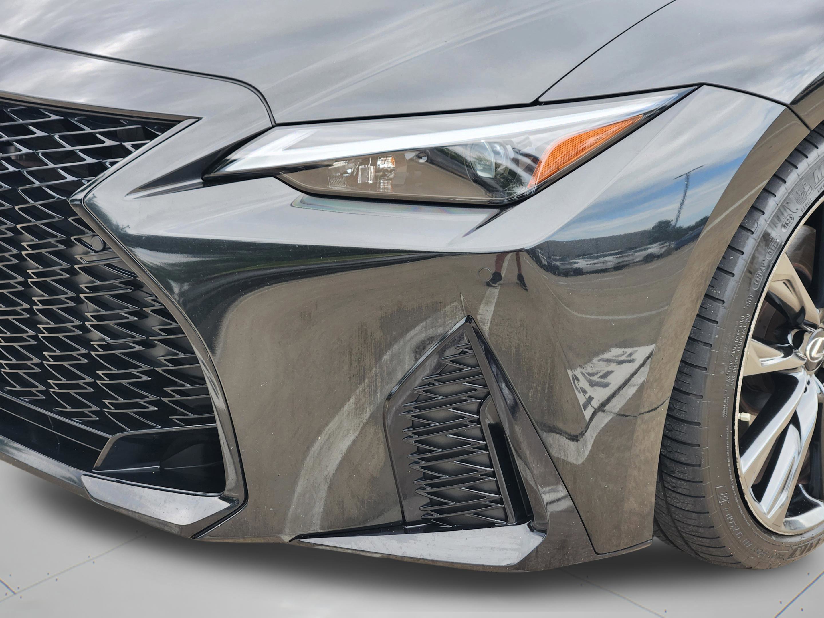Used 2021 Lexus IS 350 F Sport w/ Navigation Package RWD image 33