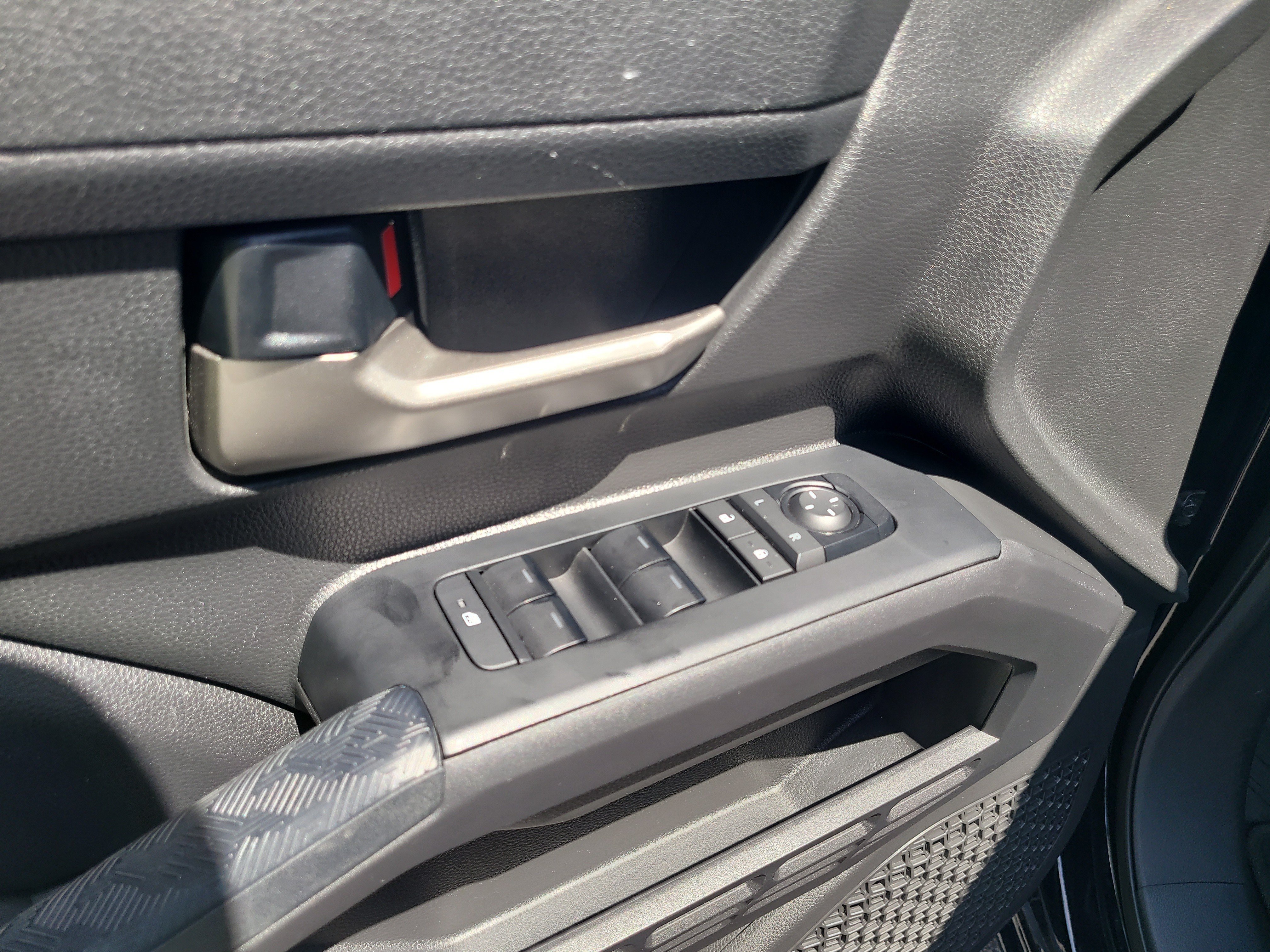 Certified 2024 Toyota Tacoma TRD Sport RWD image 19