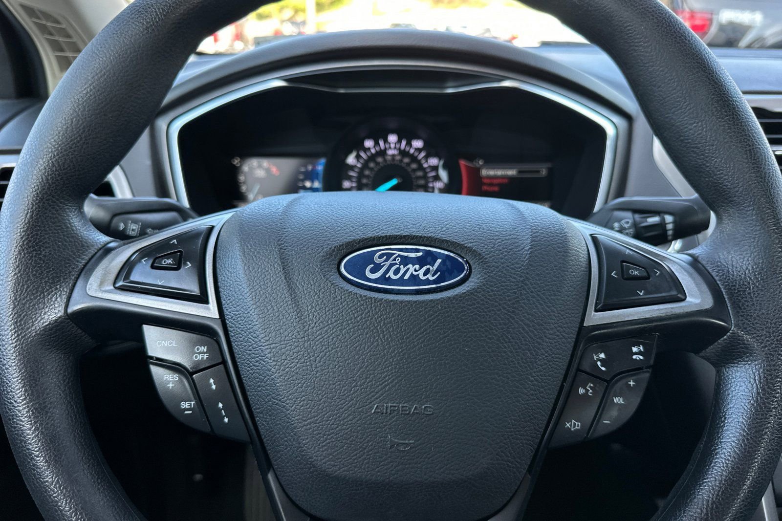 Certified 2020 Ford Fusion SE FWD image 22