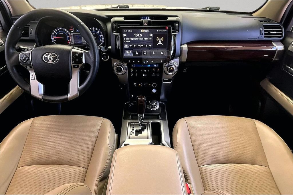 Used 2016 Toyota 4Runner Limited AWD/4WD image 10