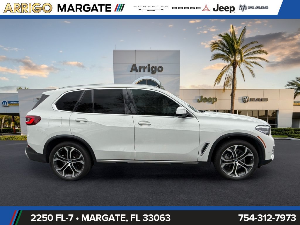 Used 2022 BMW X5 sDrive40i w/ Premium Package RWD image 8