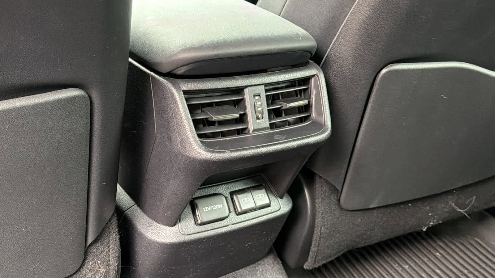 Used 2025 Lexus ES 350 F Sport w/ Accessory Package (Z2) FWD image 17