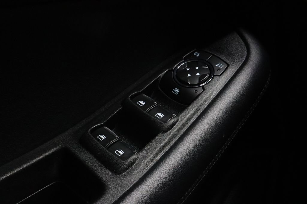 Certified 2024 Ford Edge SEL w/ Convenience Package image 27