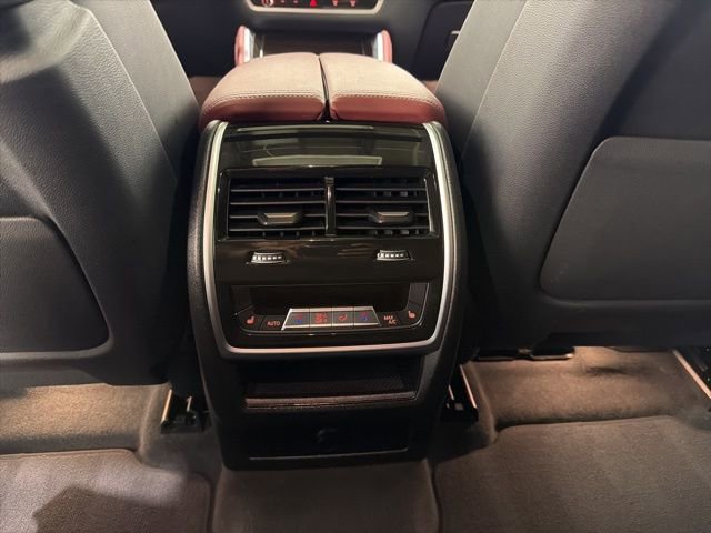 Certified 2024 BMW X6 xDrive40i w/ Executive Package image 24