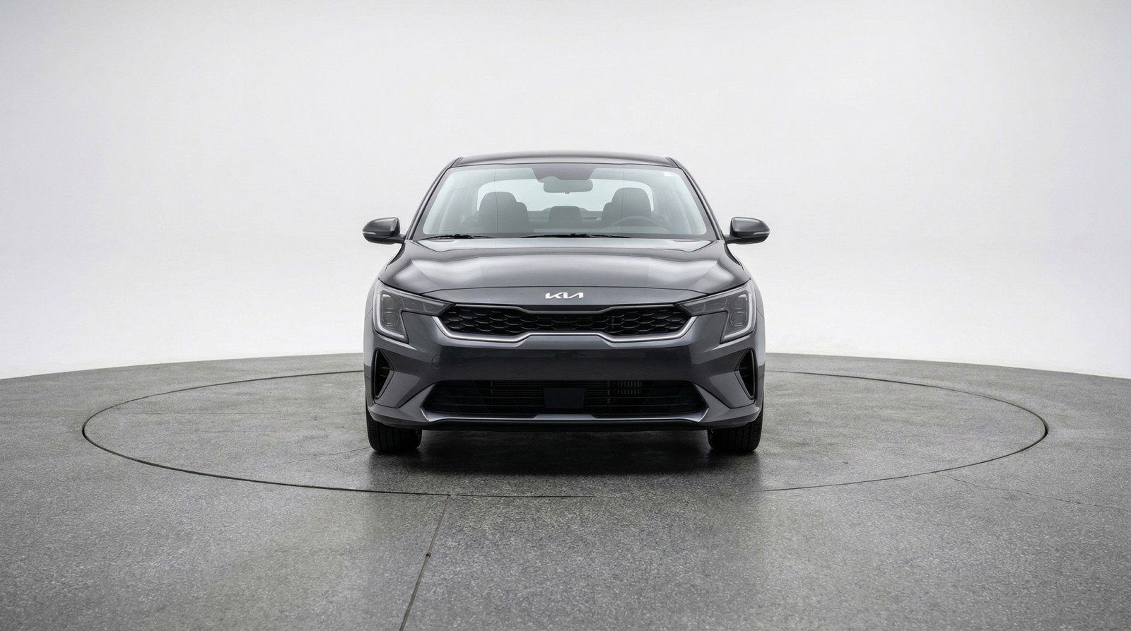 Used 2025 Kia K4 LXS image 2