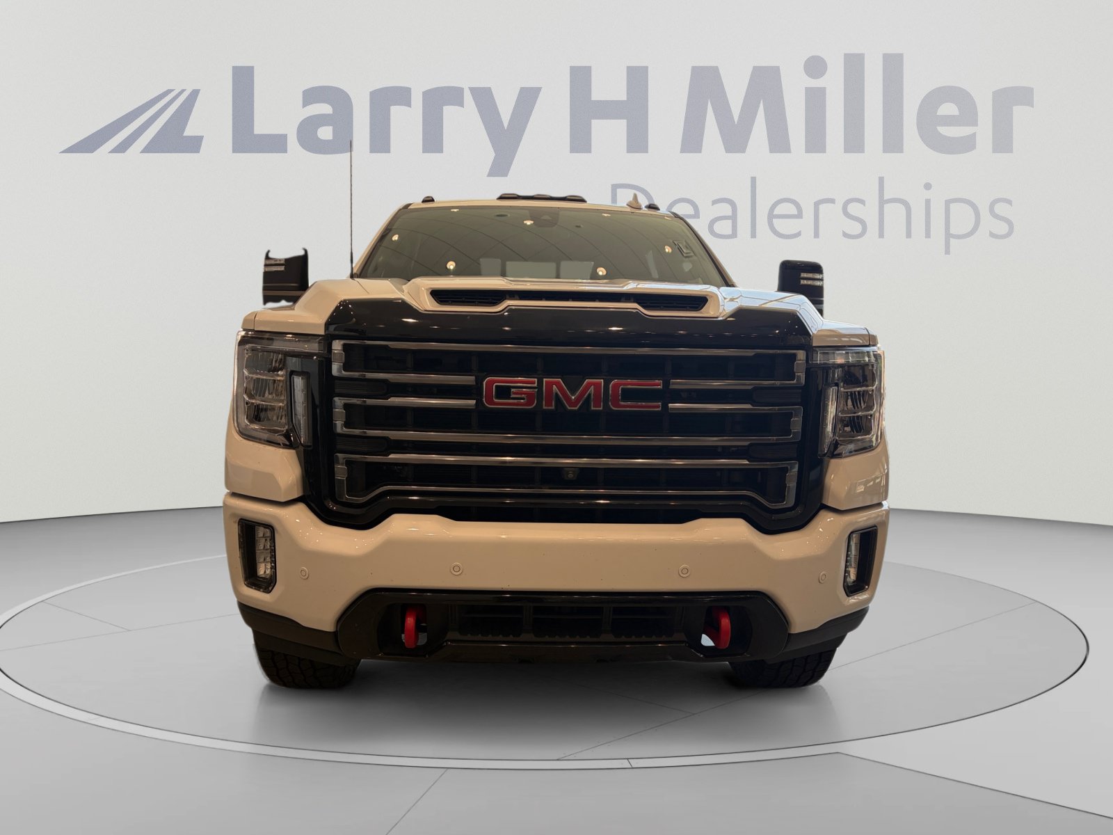 Used 2022 GMC Sierra 2500 AT4 w/ AT4 Premium Plus Package AWD/4WD image 8
