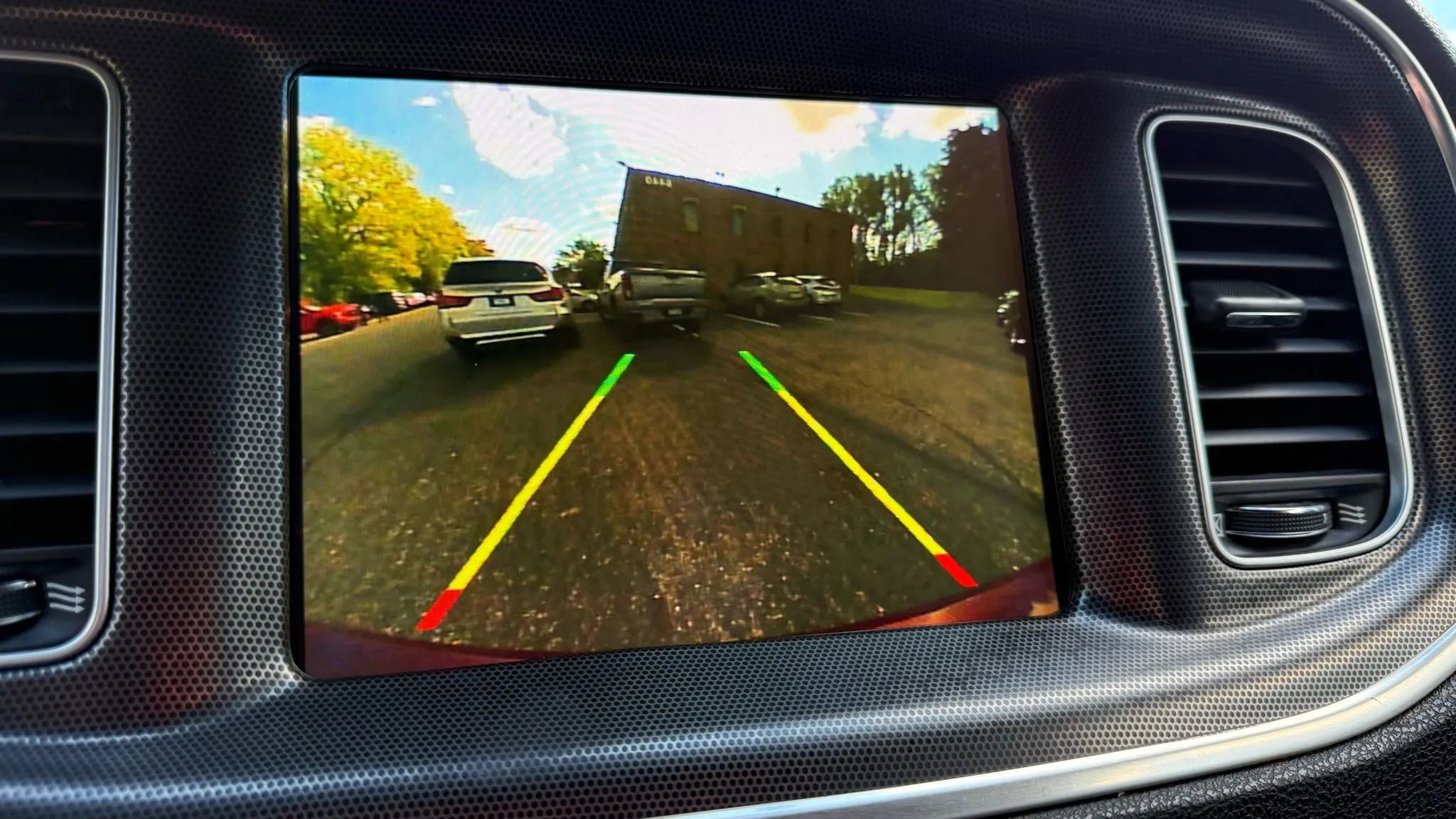 Used 2017 Dodge Charger SXT w/ AWD Plus Group image 20