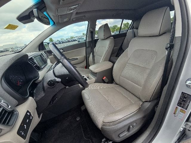 Used 2017 Kia Sportage EX w/ EX Technology Package FWD image 24