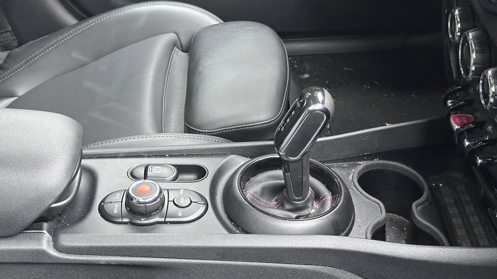 Used 2020 MINI Cooper Clubman S w/ Premium Package image 5