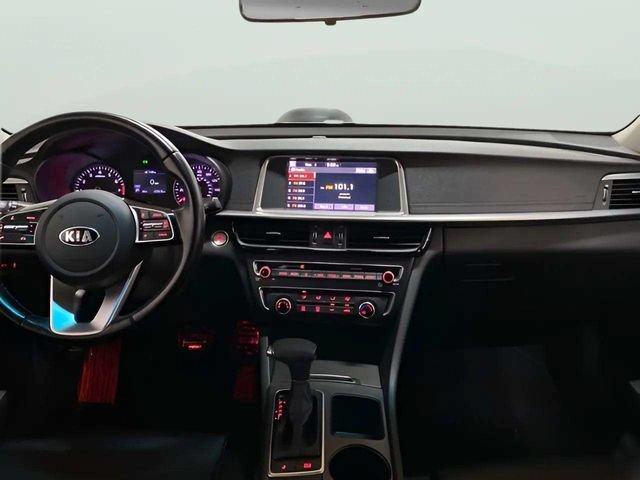 Used 2020 Kia Optima SE FWD image 12