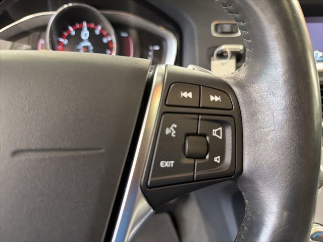 Used 2018 Volvo S60 T5 Dynamic w/ Vision Package AWD/4WD image 18