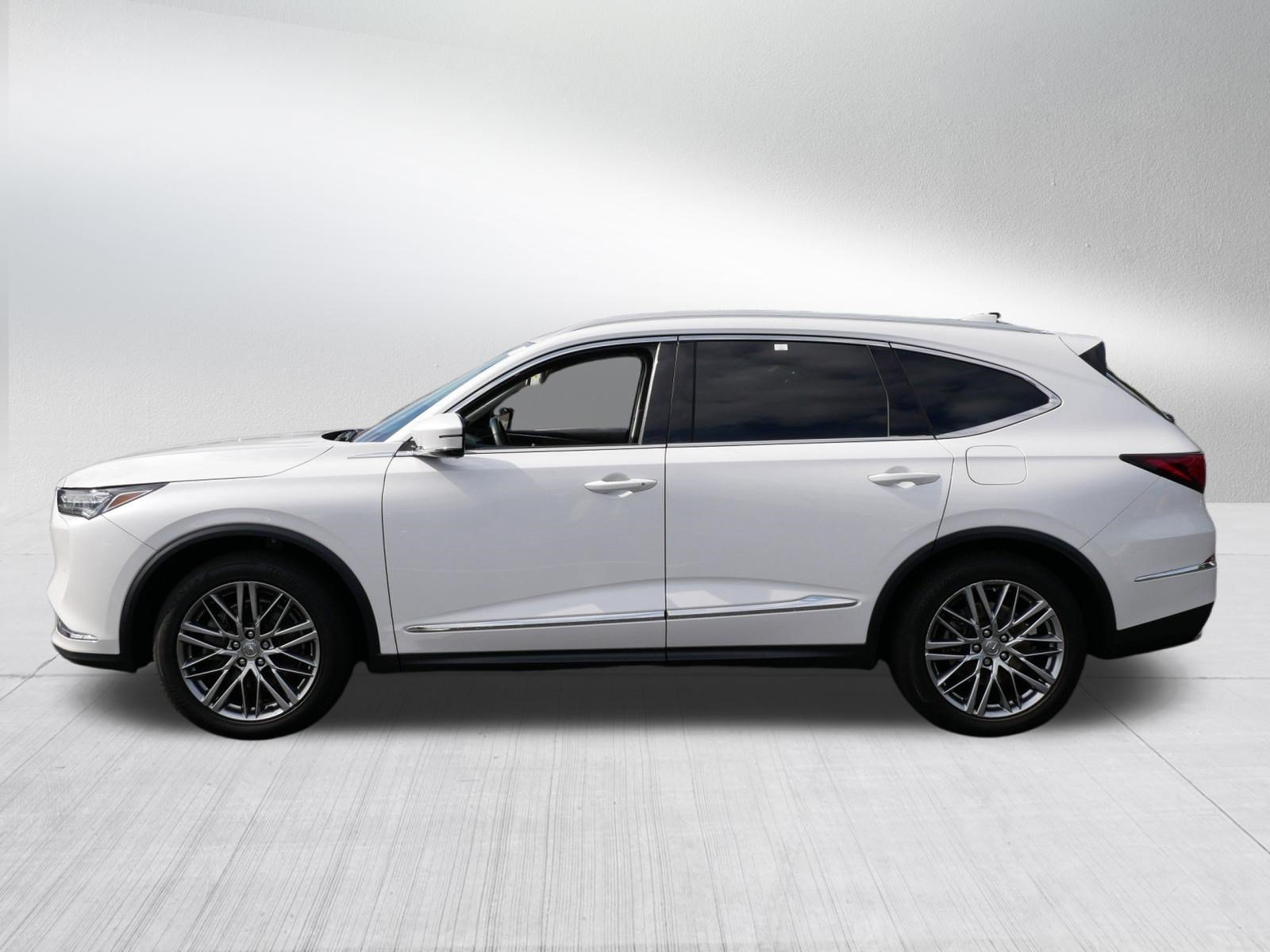 Used 2022 Acura MDX w/ Advance Package AWD/4WD image 4