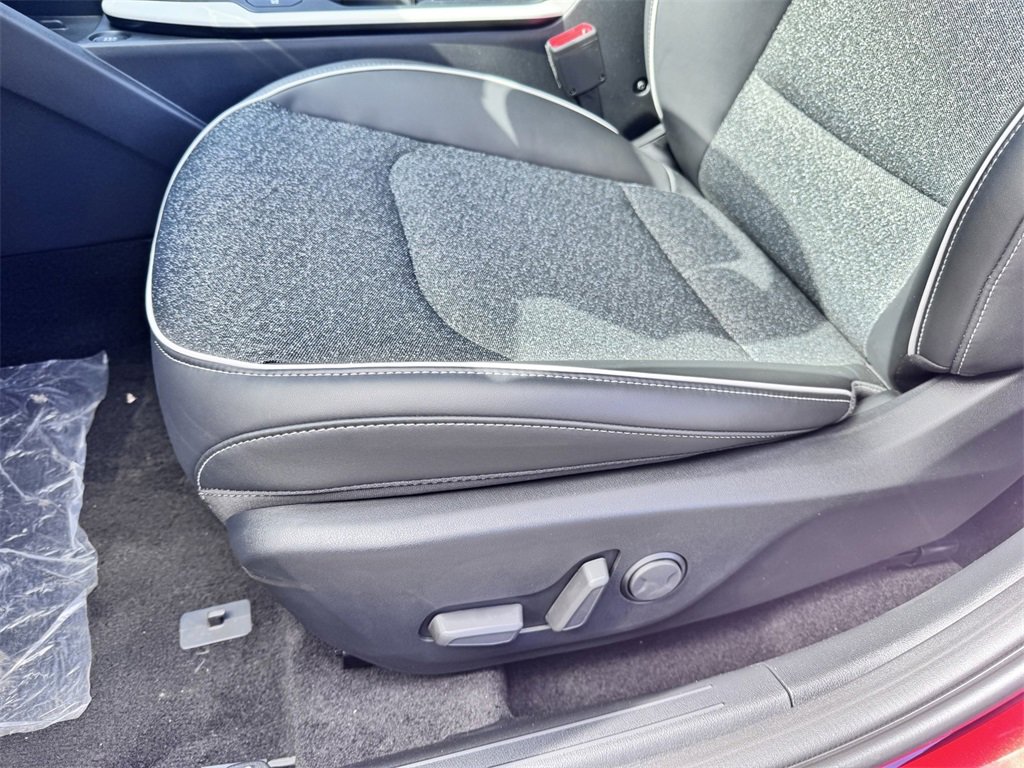New 2025 Kia K4 GT-Line image 23