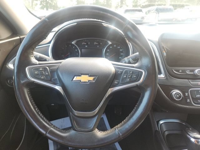Used 2018 Chevrolet Malibu LT FWD image 8