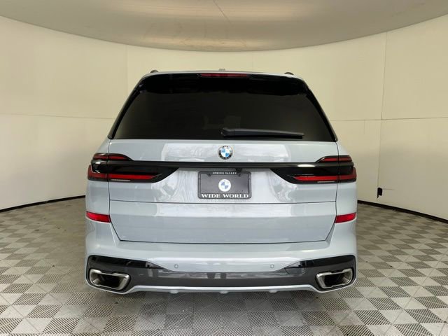 Used 2023 BMW X7 xDrive40i w/ M Sport Package image 5