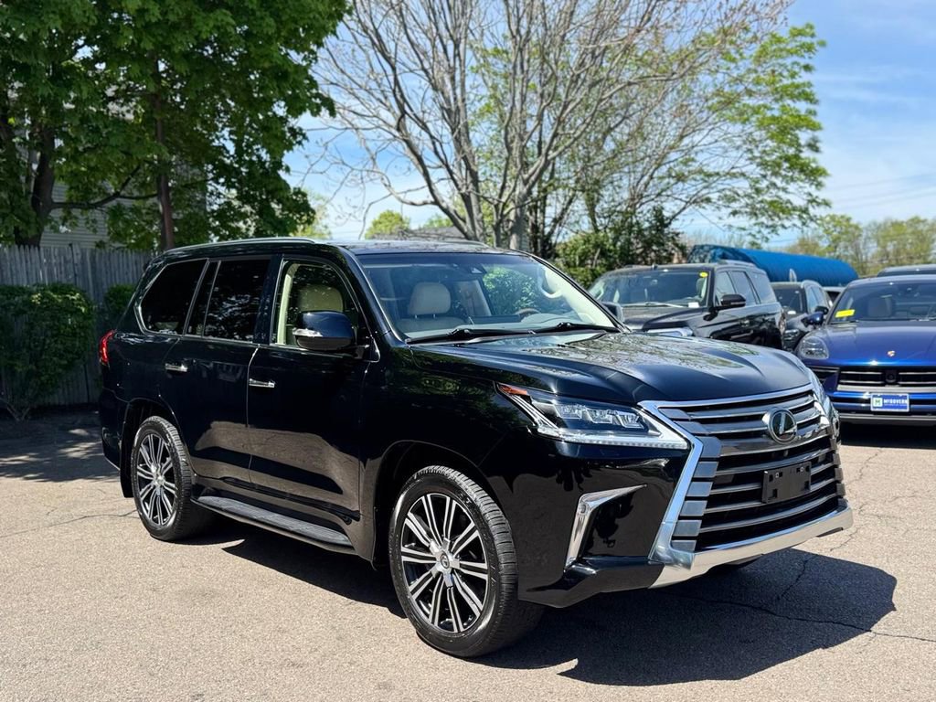 Used 2021 Lexus LX 570 4WD w/ Luxury Package image 8