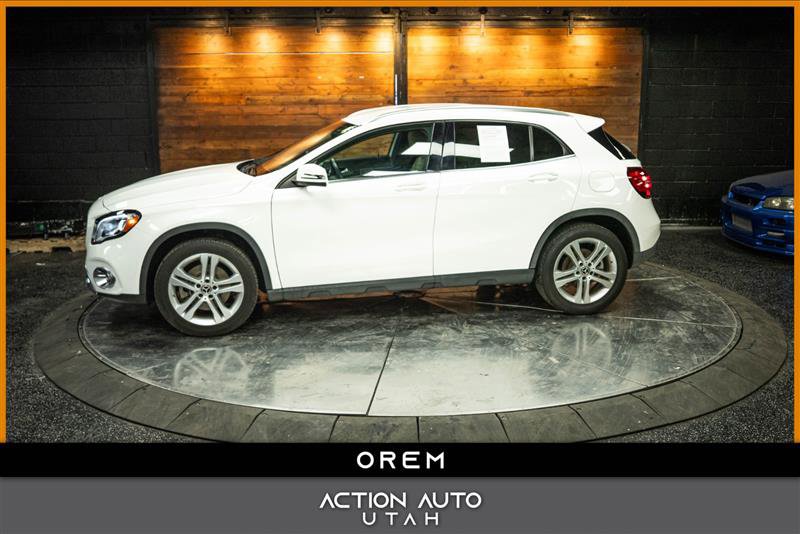 Used 2020 Mercedes-Benz GLA 250 4MATIC image 1